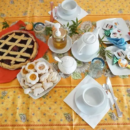 Passiflora Bed & Breakfast *